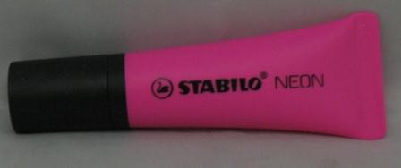 stabilo marqueur neon mauve